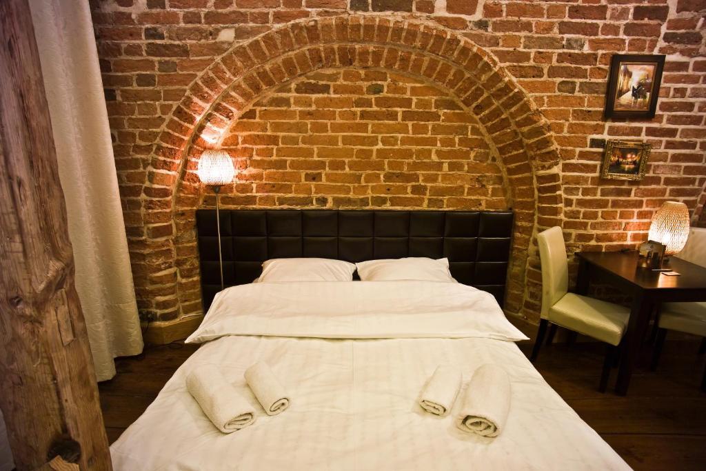 Apartamenty Chleb I Wino Thorn Zimmer foto