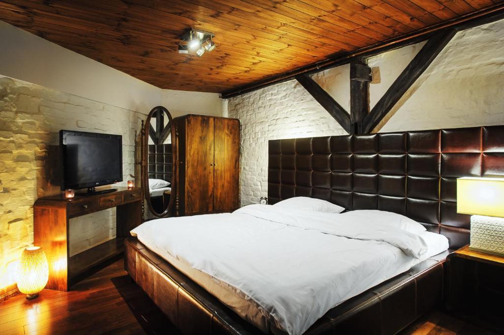 Apartamenty Chleb I Wino Thorn Zimmer foto